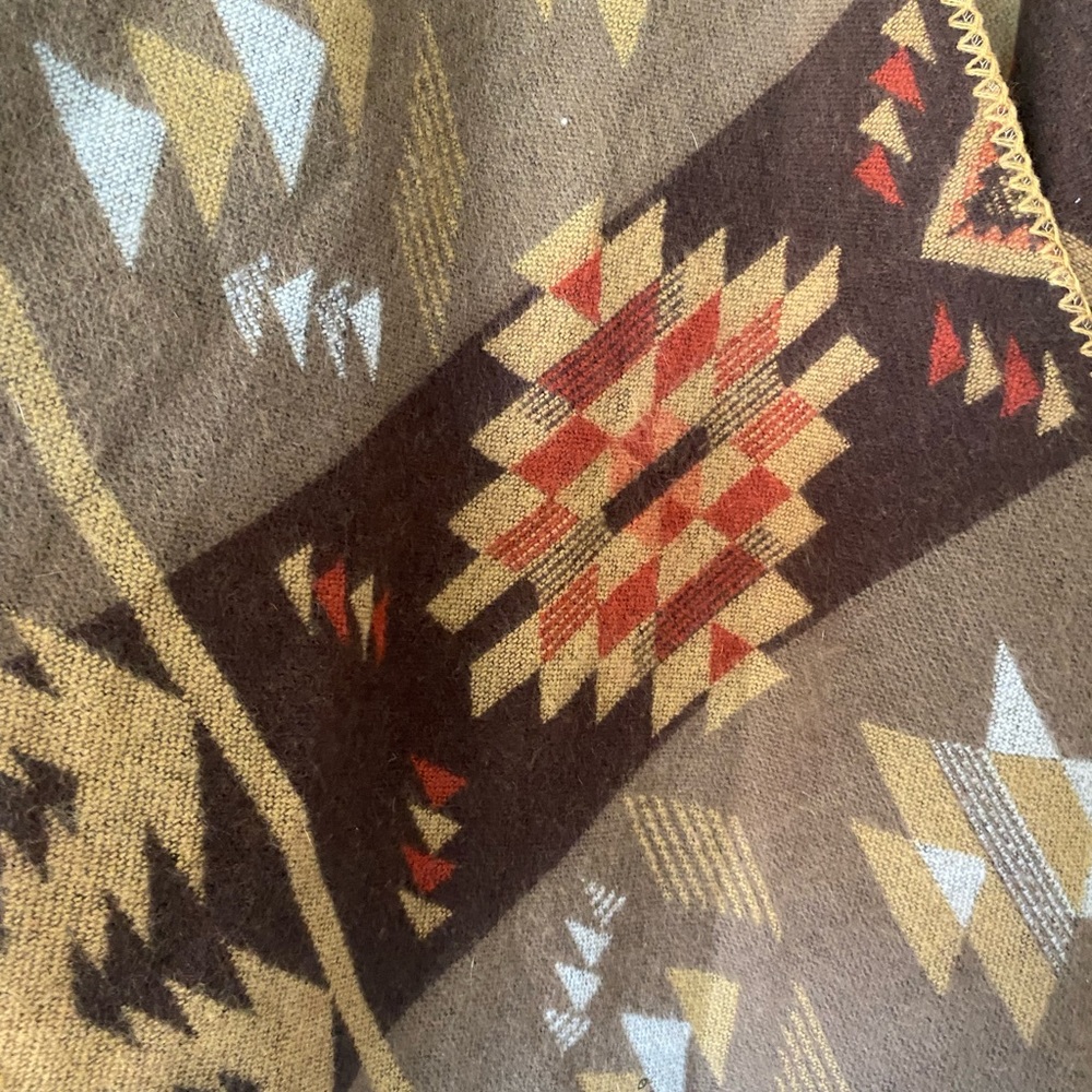 Natural Reflections Native Wrap Southwestern Azte… - image 2